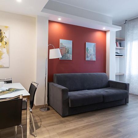 Italianway-Gian Galeazzo Apartment มิลาน ภายนอก รูปภาพ